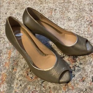 Nurture Gold Peep Toe Heels